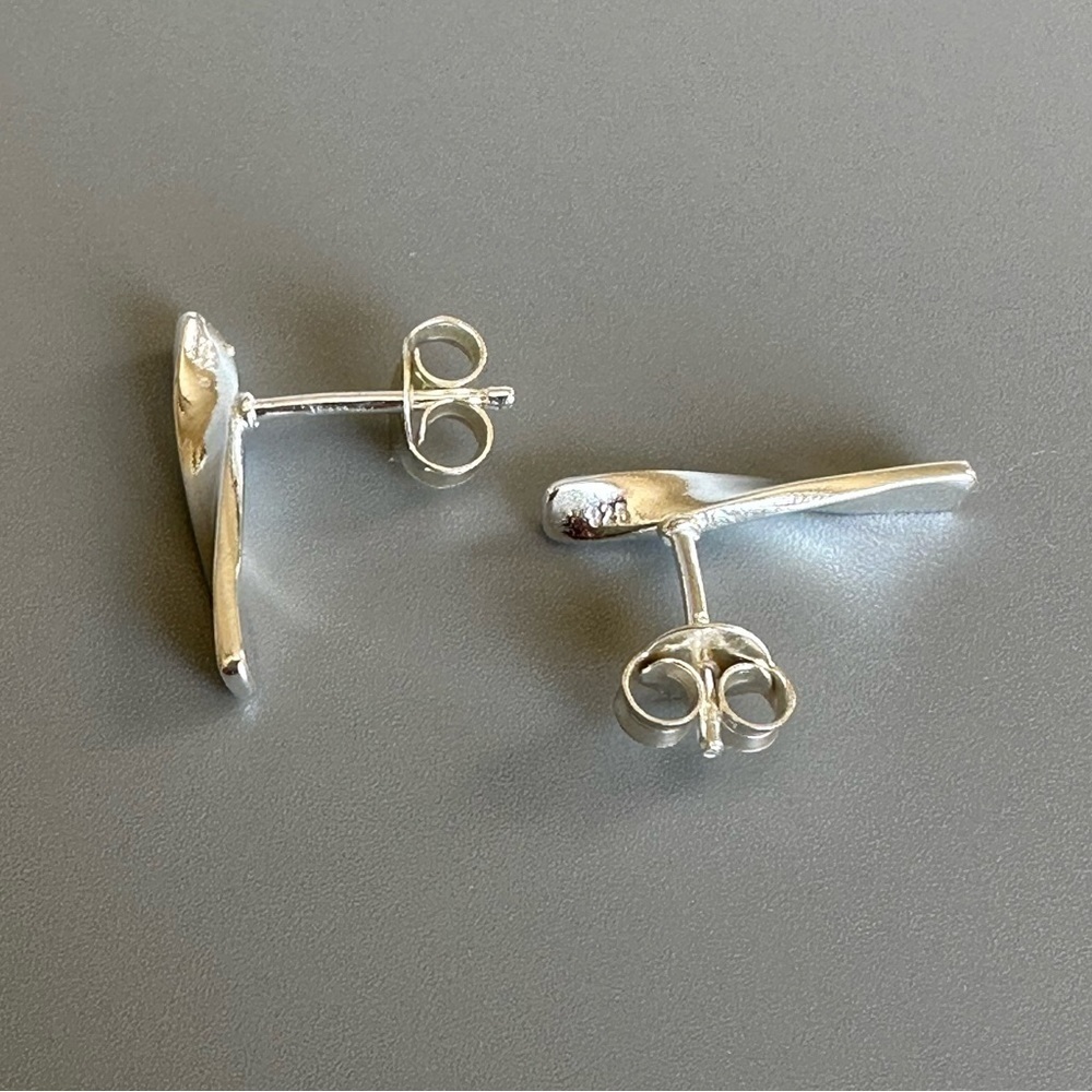 Sleek Silver Curved Bar Earrings - Picture 3 of 3